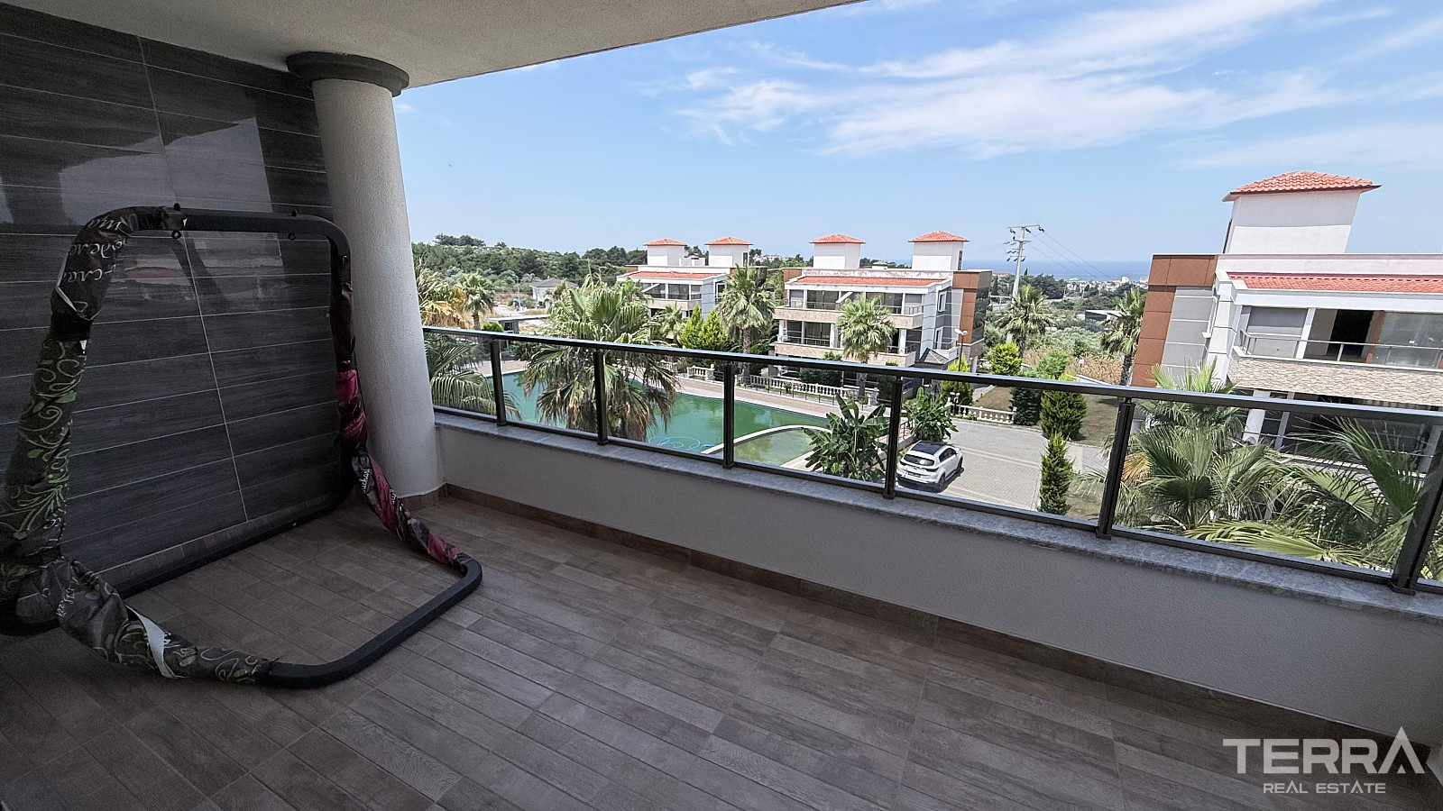 Semi-Detached Villa for Sale in Kuşadası, Aydın, Turkey - 131211