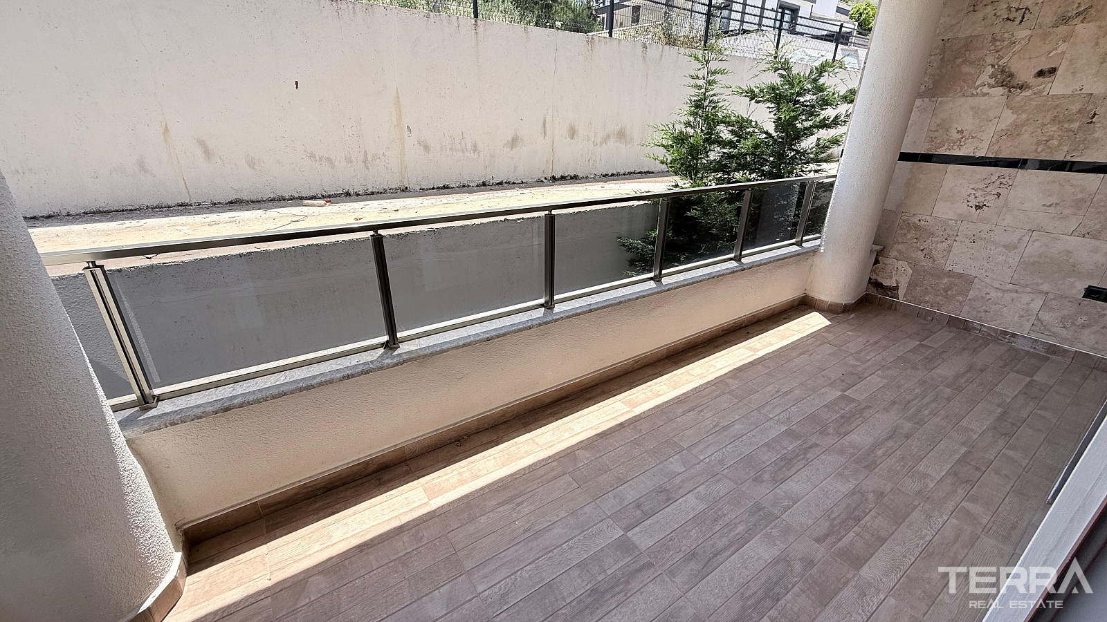 Semi-Detached Villa for Sale in Kuşadası, Aydın, Turkey - 131217