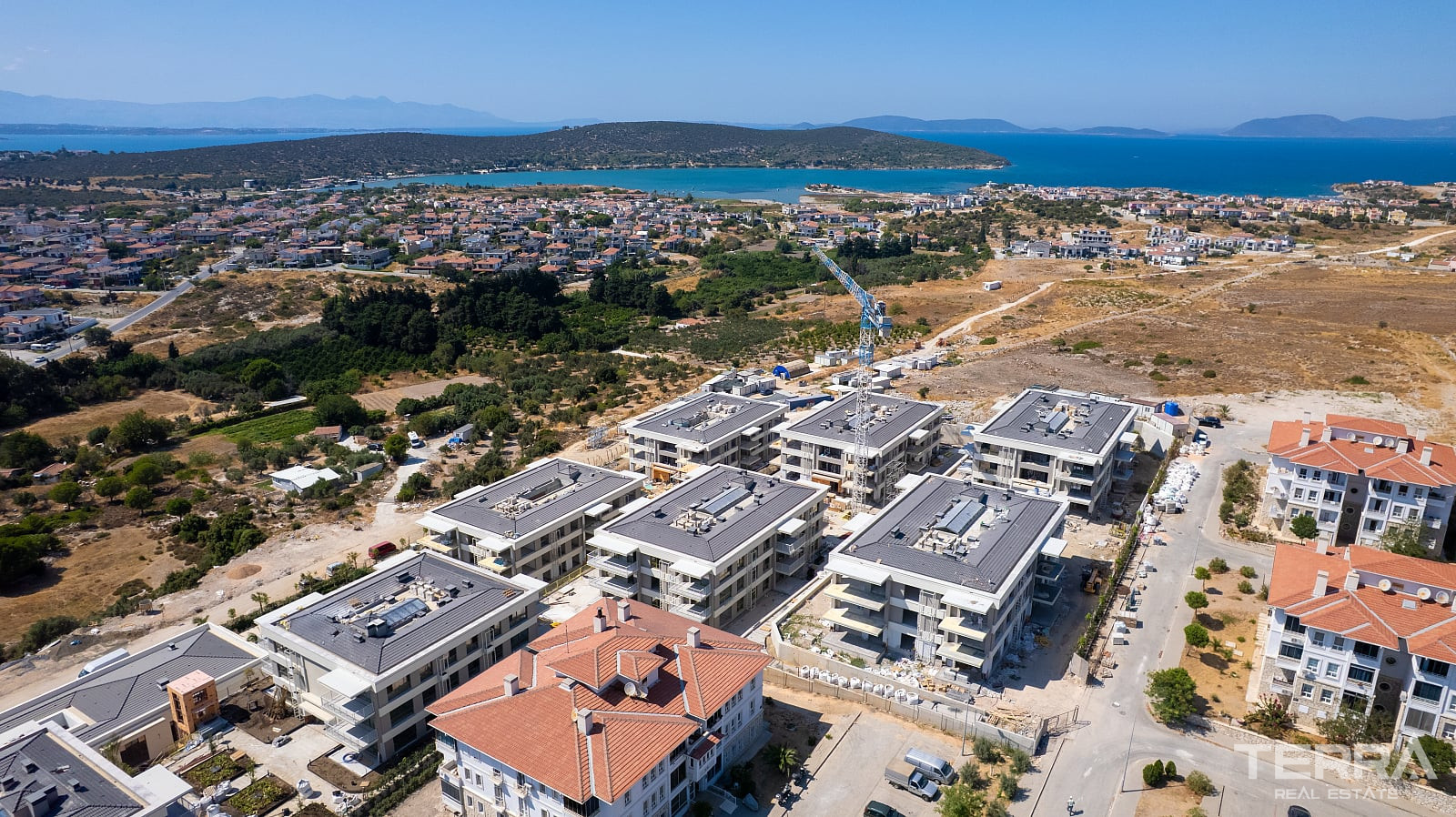 Apartments for Sale in Çeşme, İzmir, Turkey - 131441