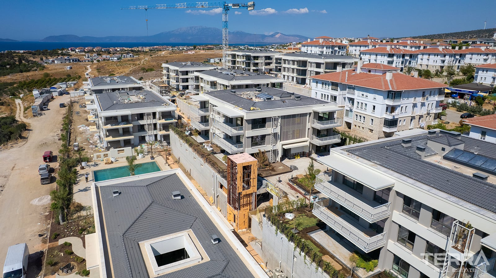 Apartments for Sale in Çeşme, İzmir, Turkey - 131472