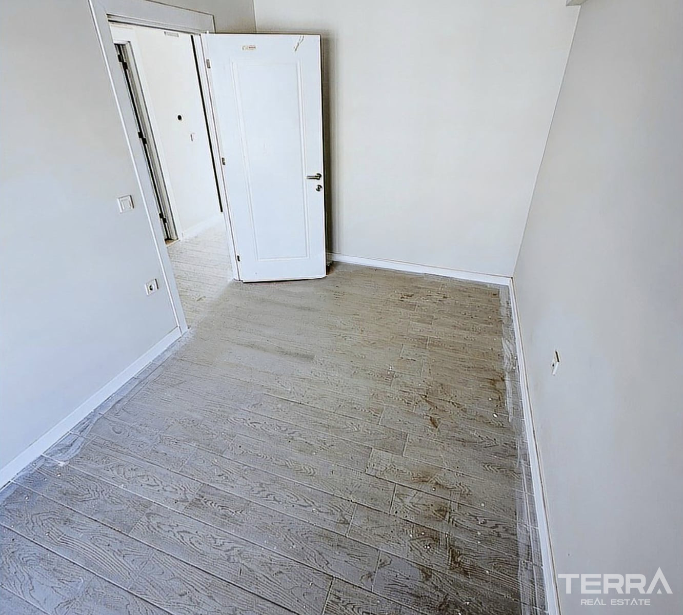Seafront Villas for Sale in Foça, İzmir, Turkey - 131496