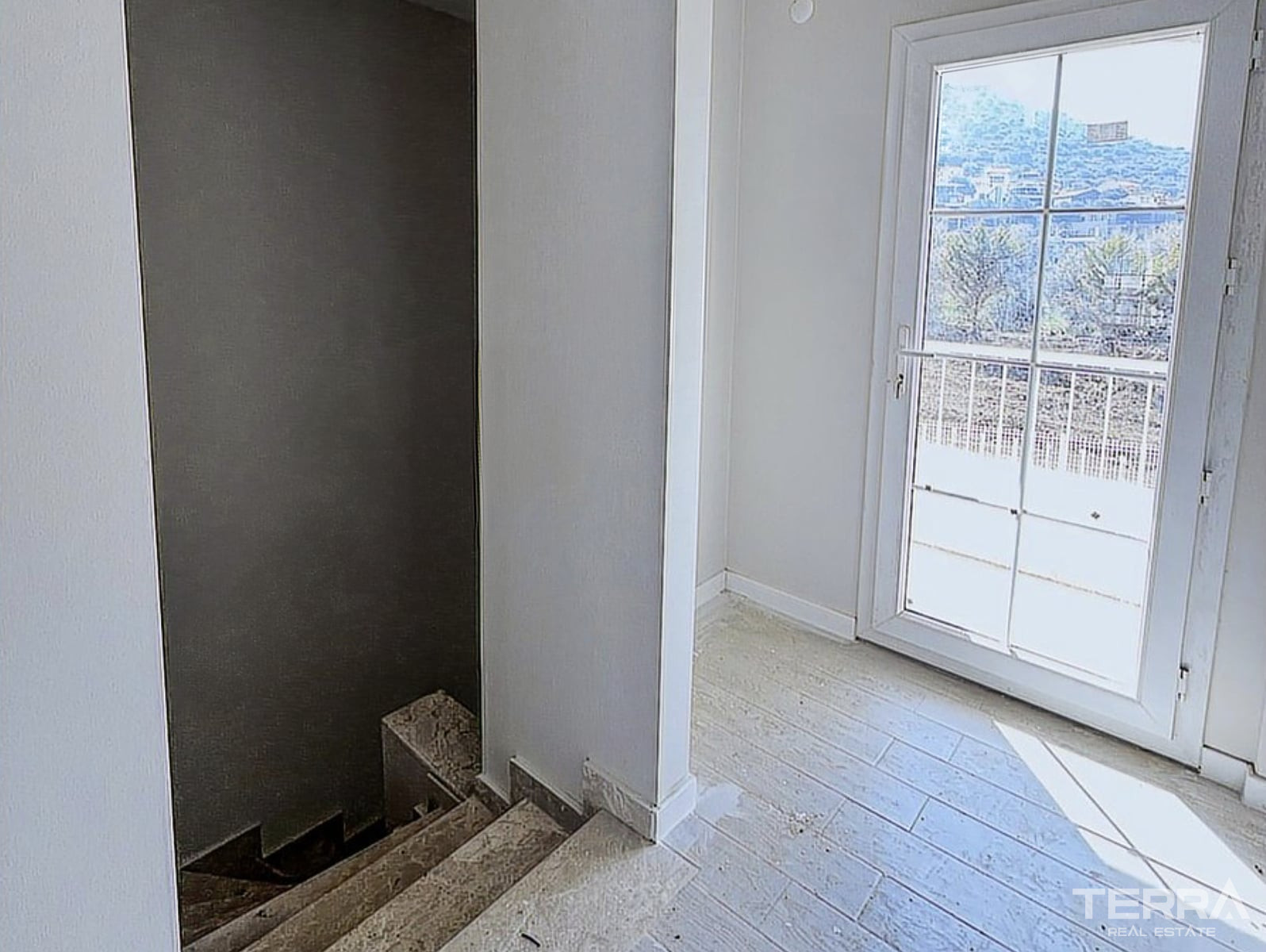 Seafront Villas for Sale in Foça, İzmir, Turkey - 131504