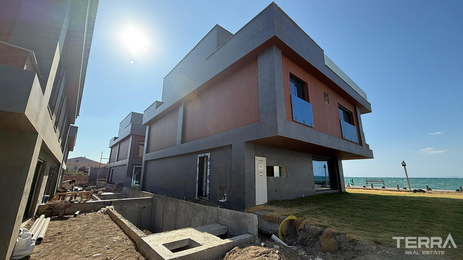 Seafront Villas for Sale in Urla, İzmir, Turkey - 131573