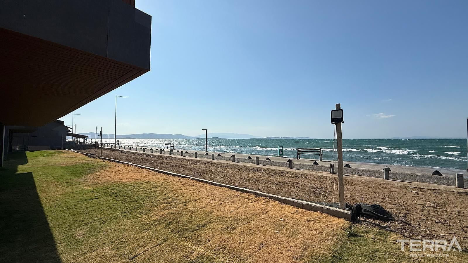 Seafront Villas for Sale in Urla, İzmir, Turkey - 131575