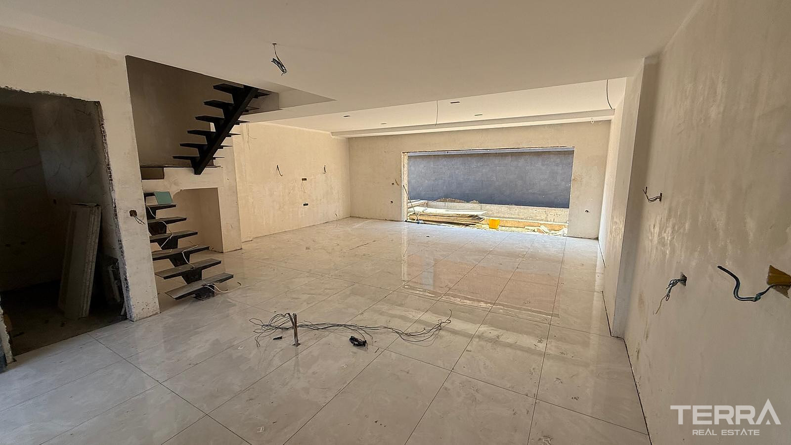 Seafront Villas for Sale in Urla, İzmir, Turkey - 131586