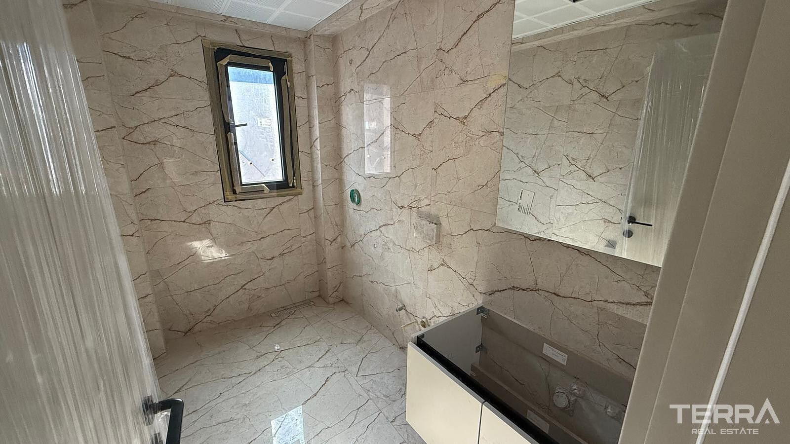 Seafront Villas for Sale in Urla, İzmir, Turkey - 131594