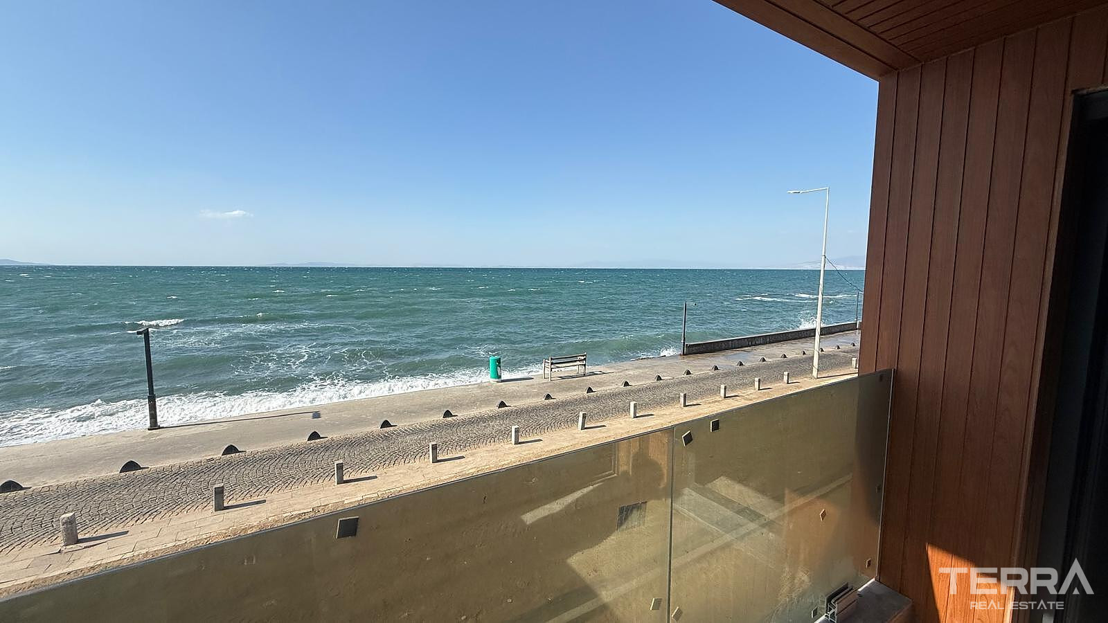 Seafront Villas for Sale in Urla, İzmir, Turkey - 131596