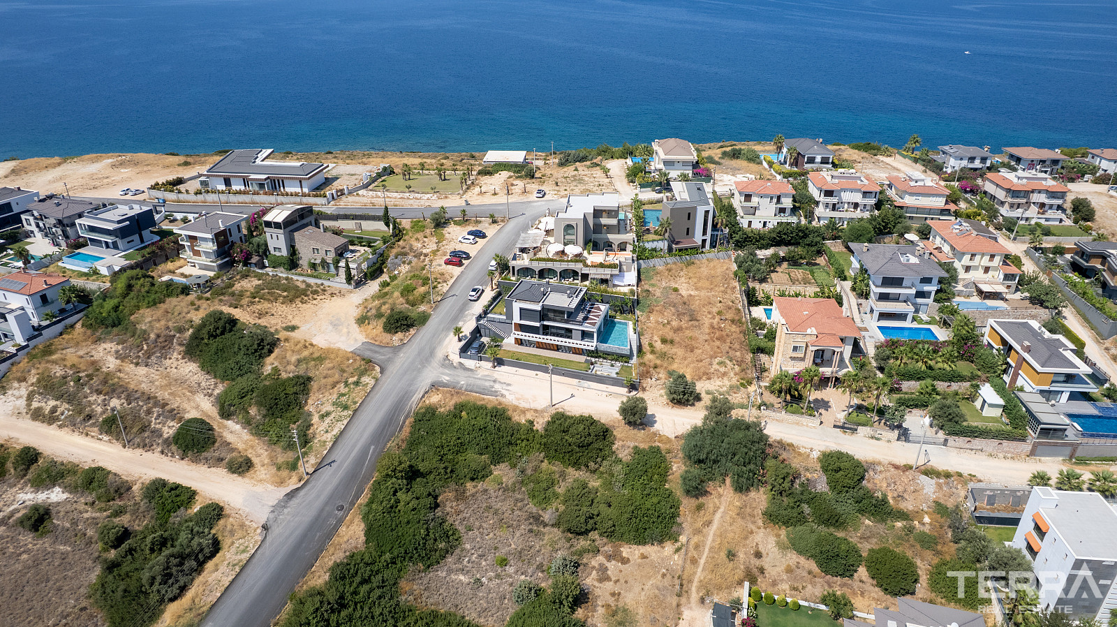 Detached Villa for Sale in Çeşme, İzmir, Turkey - 131618