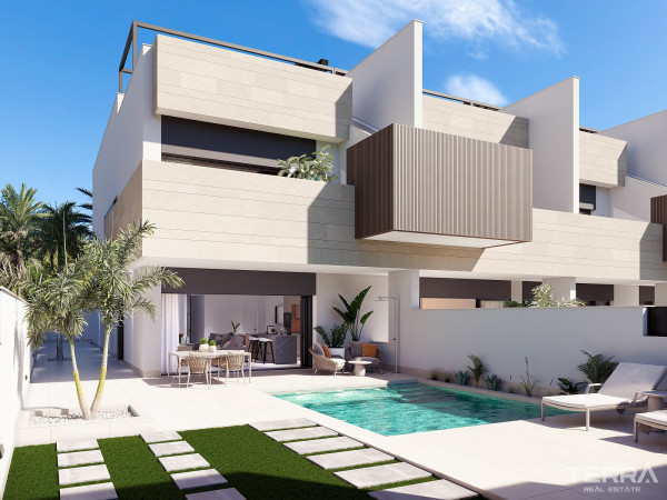 Apartments for Sale in Pilar de la Horadada, Costa Blanca, Spain
