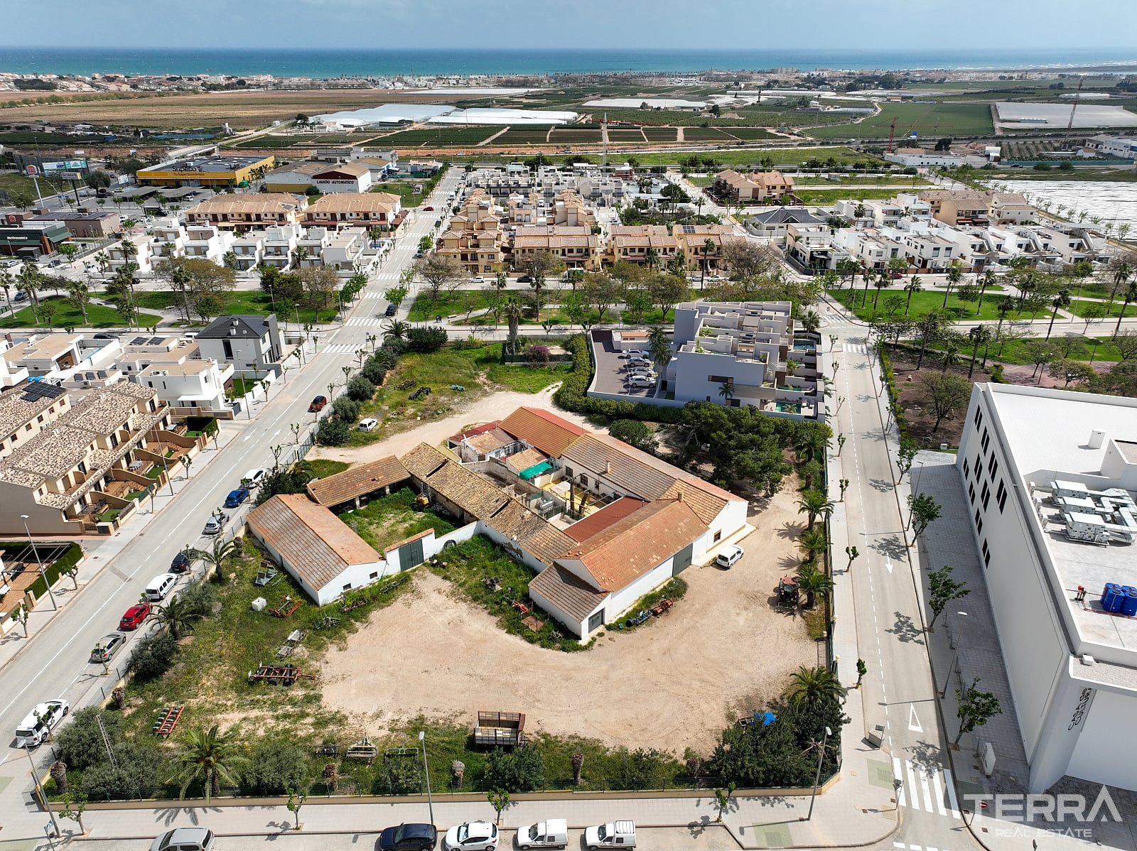 Apartments for Sale in Pilar de la Horadada, Costa Blanca, Spain - 132303