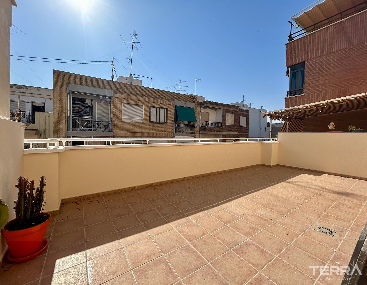 Central Apartments for Sale in Alicante, Costa Blanca, Spain - 132961