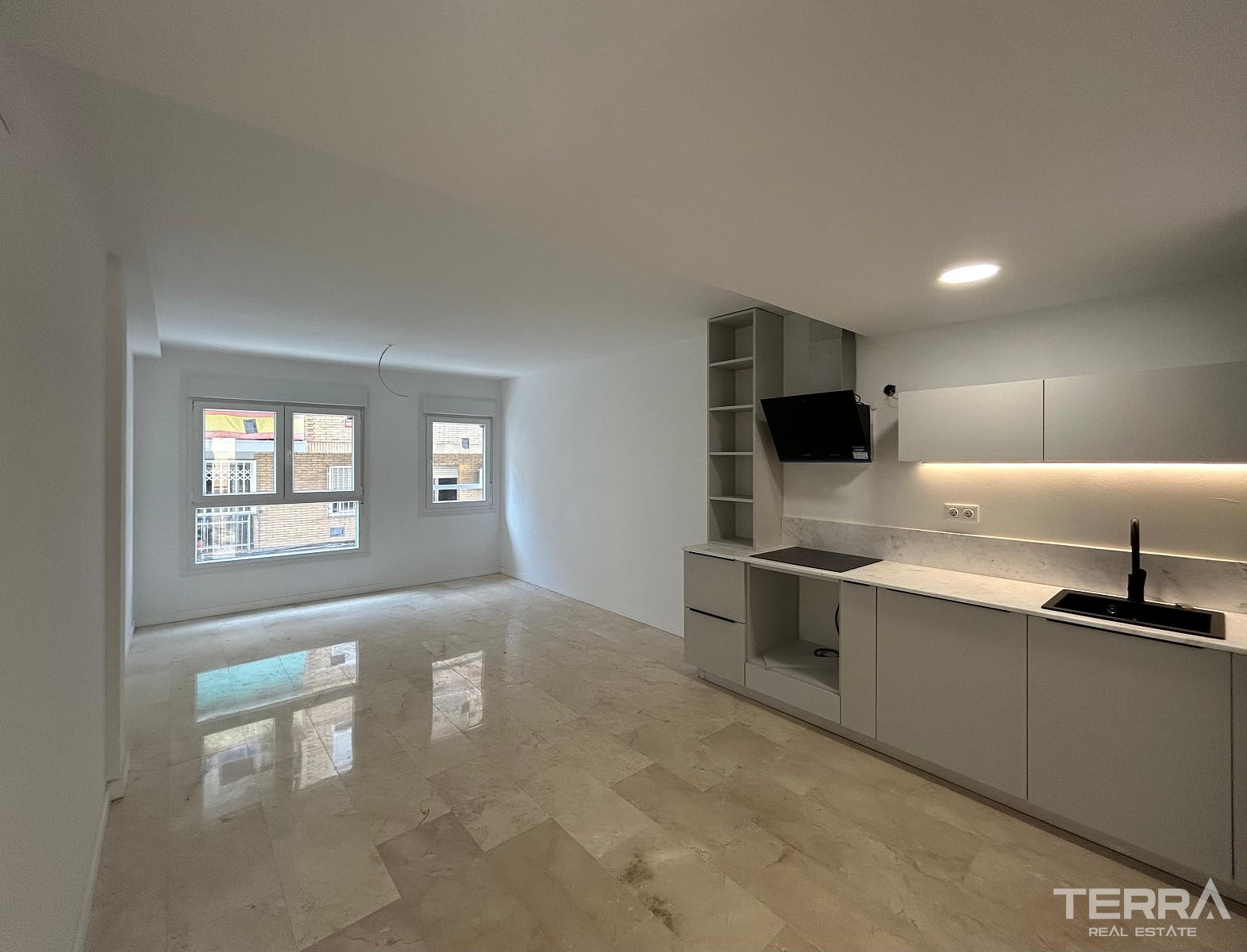 Central Apartments for Sale in Alicante, Costa Blanca, Spain - 132963