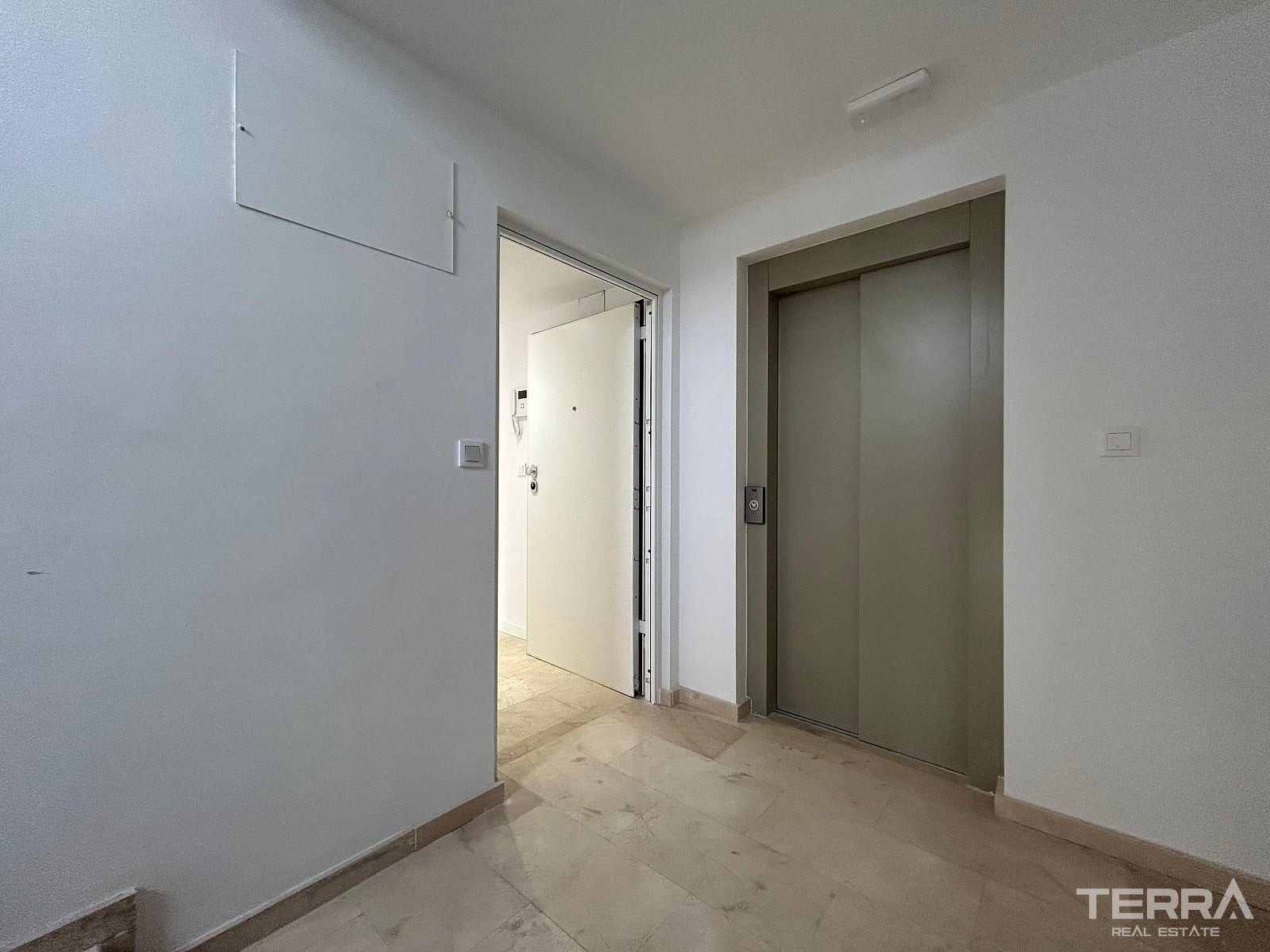 Central Apartments for Sale in Alicante, Costa Blanca, Spain - 132975