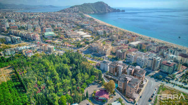 Apartments for Sale Near Cleopatra Beach in Alanya Center, Turkey
