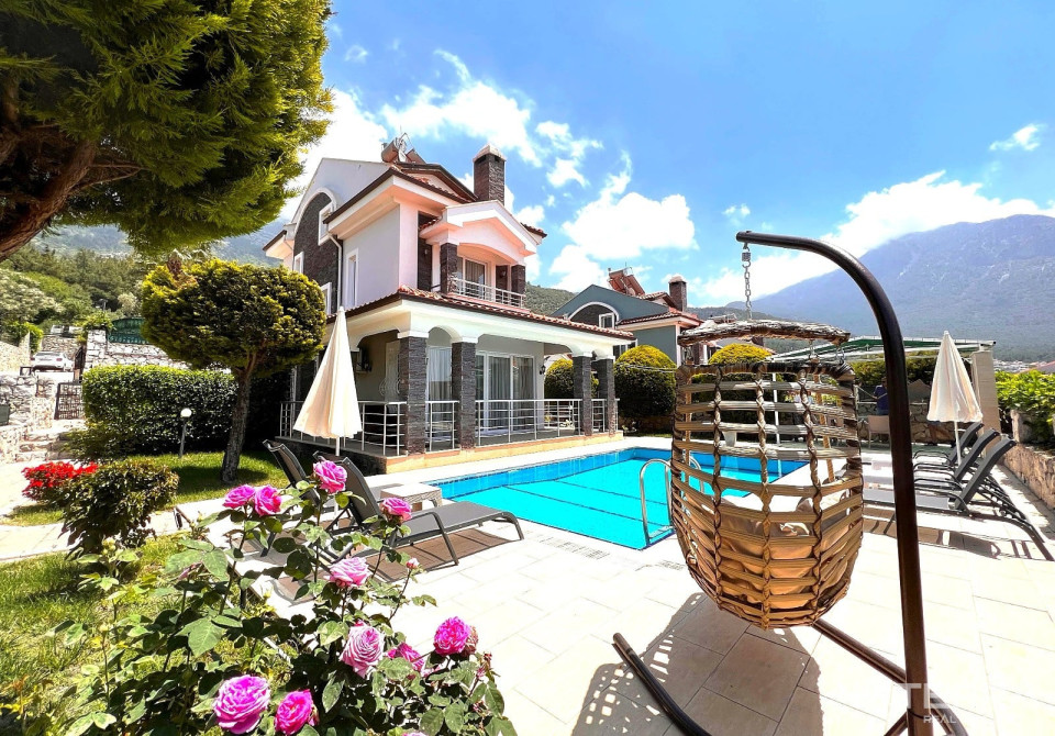 Detached Villa for Sale with Private Pool in Ölüdeniz, Muğla, Turkey