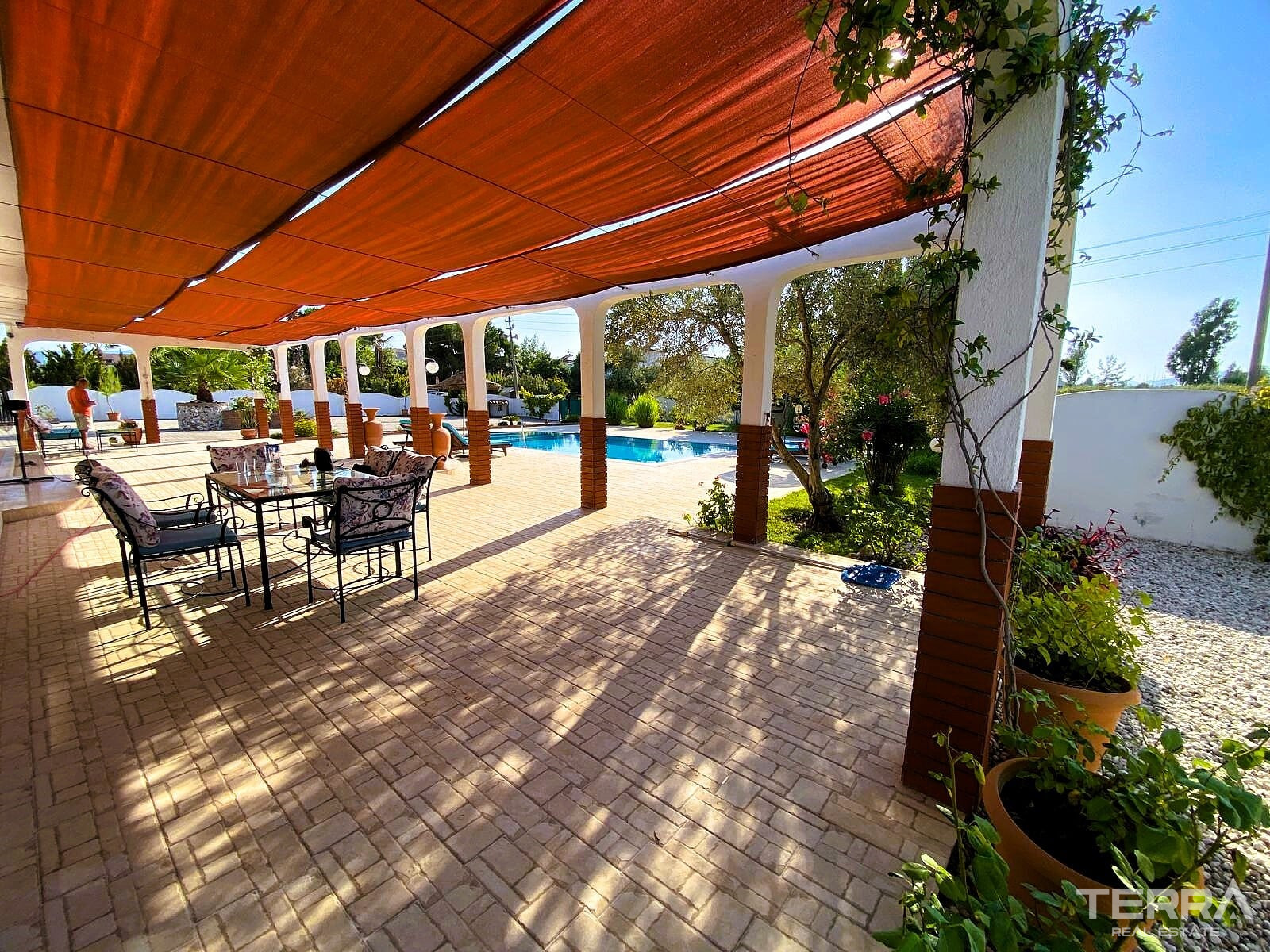 Bungalow-Style Villa for Sale Near the Beach in Fethiye, Muğla, Turkey - 135748
