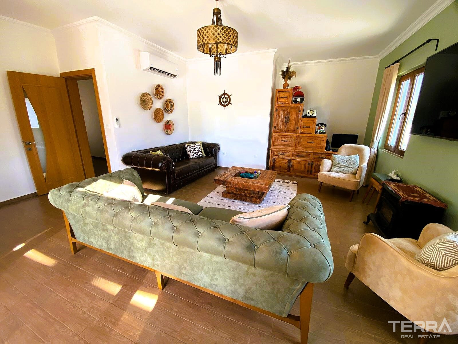 Bungalow-Style Villa for Sale Near the Beach in Fethiye, Muğla, Turkey - 135756