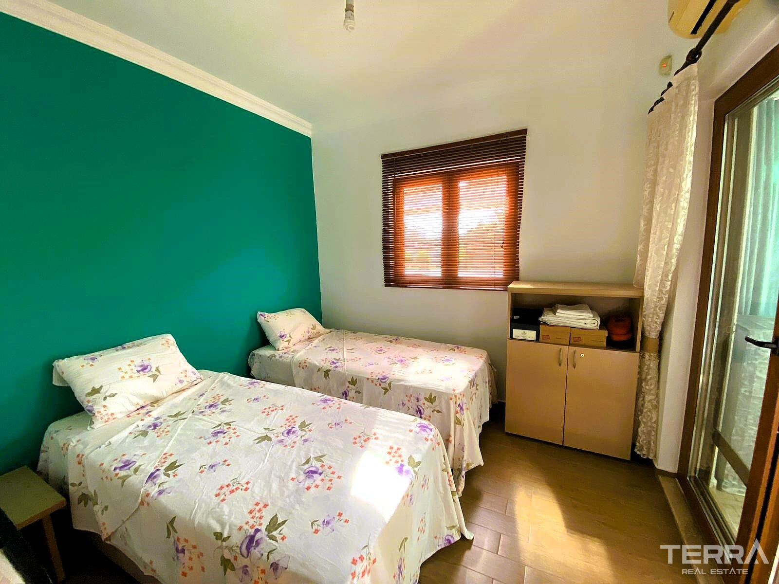 Bungalow-Style Villa for Sale Near the Beach in Fethiye, Muğla, Turkey - 135763