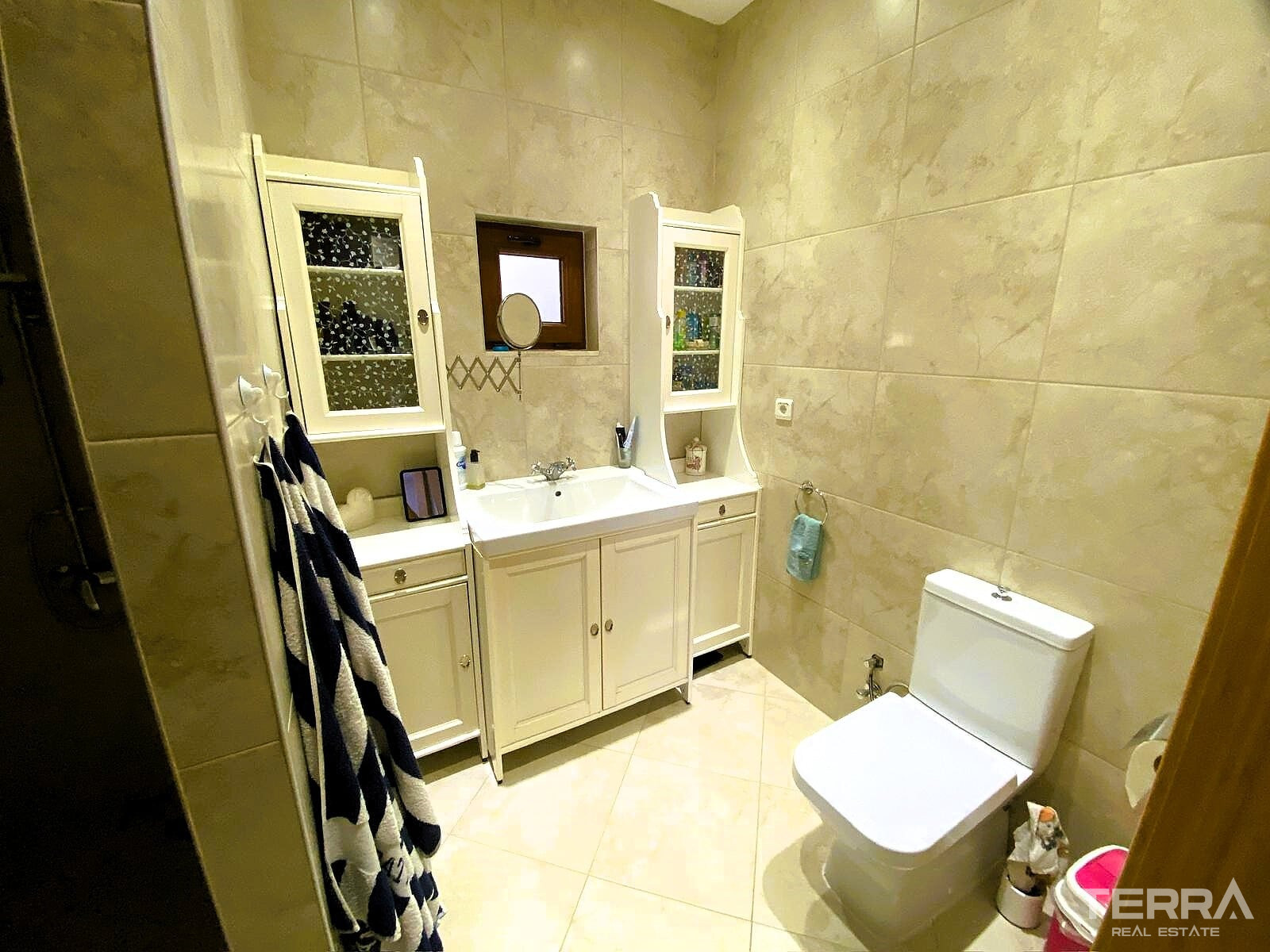 Bungalow-Style Villa for Sale Near the Beach in Fethiye, Muğla, Turkey - 135765