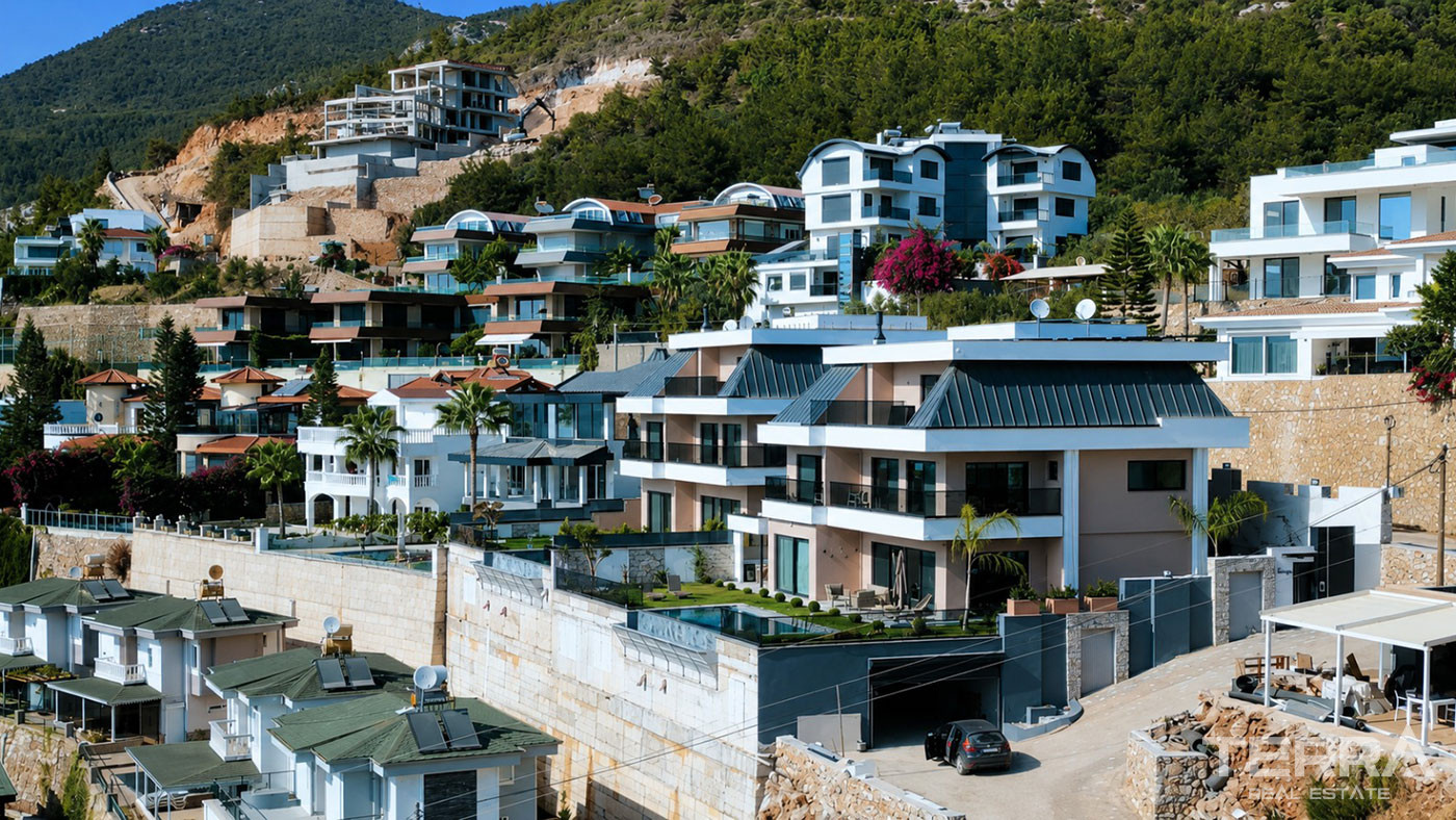 Sea View Villa for Sale in Bektaş, Alanya, Turkey - 135946