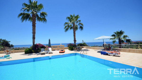 Uygun Cleopatra III: Sea View Flats 500 m from the Cleopatra Beach