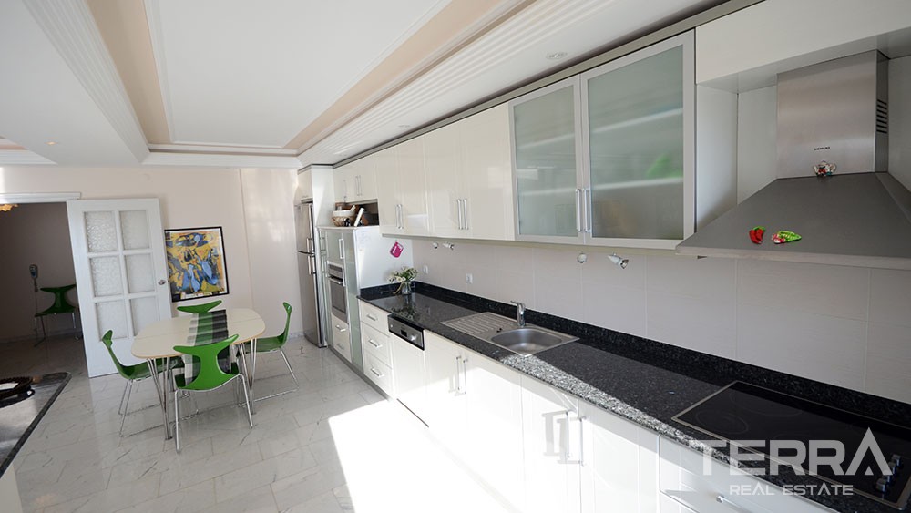 Wohnung zu verkaufen in Alanya bei Kurt Safir VIP Residenz - 9739