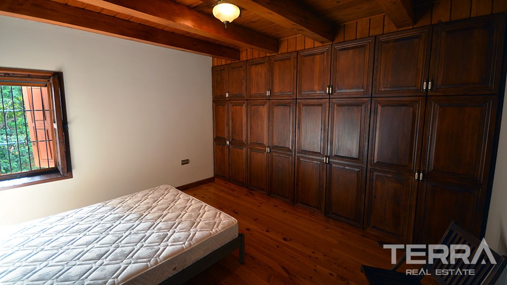 Exclusive mansion for sale in the historical Alanya Castle - 9870