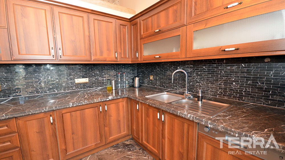 Exclusive mansion for sale in the historical Alanya Castle - 9897