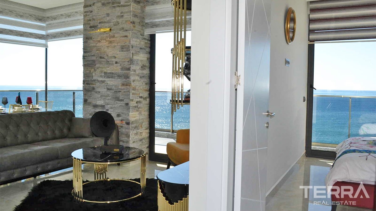 Seafront Apartments for Sale in Alanya, Mahmutlar, Turkey - 35537