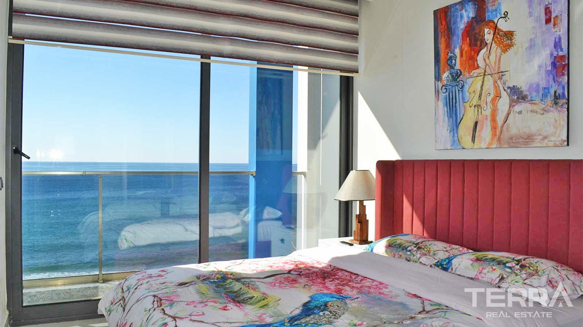 Seafront Apartments for Sale in Alanya, Mahmutlar, Turkey - 35541