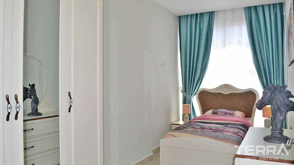 Seafront Apartments for Sale in Alanya, Mahmutlar, Turkey - 35546