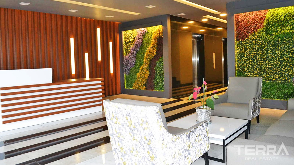 Seafront Apartments for Sale in Alanya, Mahmutlar, Turkey - 35561