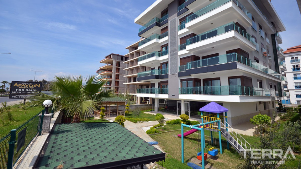 Exclusive beach front penthouse apartments for sale in Kestel Alanya