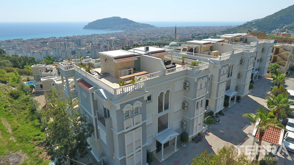 Unique Sea View Apartments for Sale in Cikcilli, Alanya