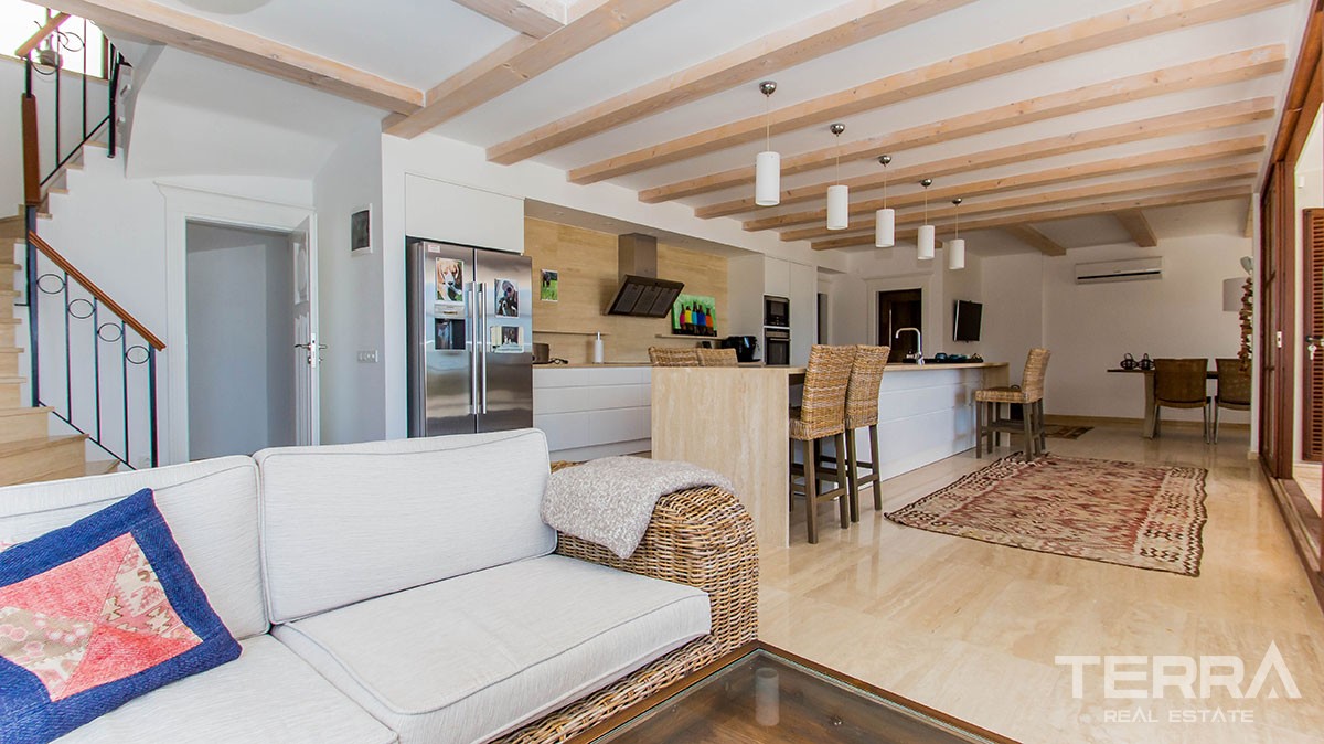 Exclusive detached villa for sale in Alanya with private swimming pool - 11680