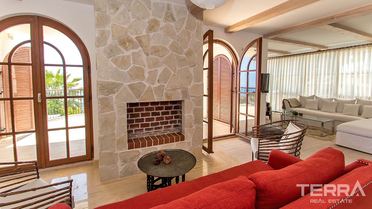 Exclusive detached villa for sale in Alanya with private swimming pool - 11691