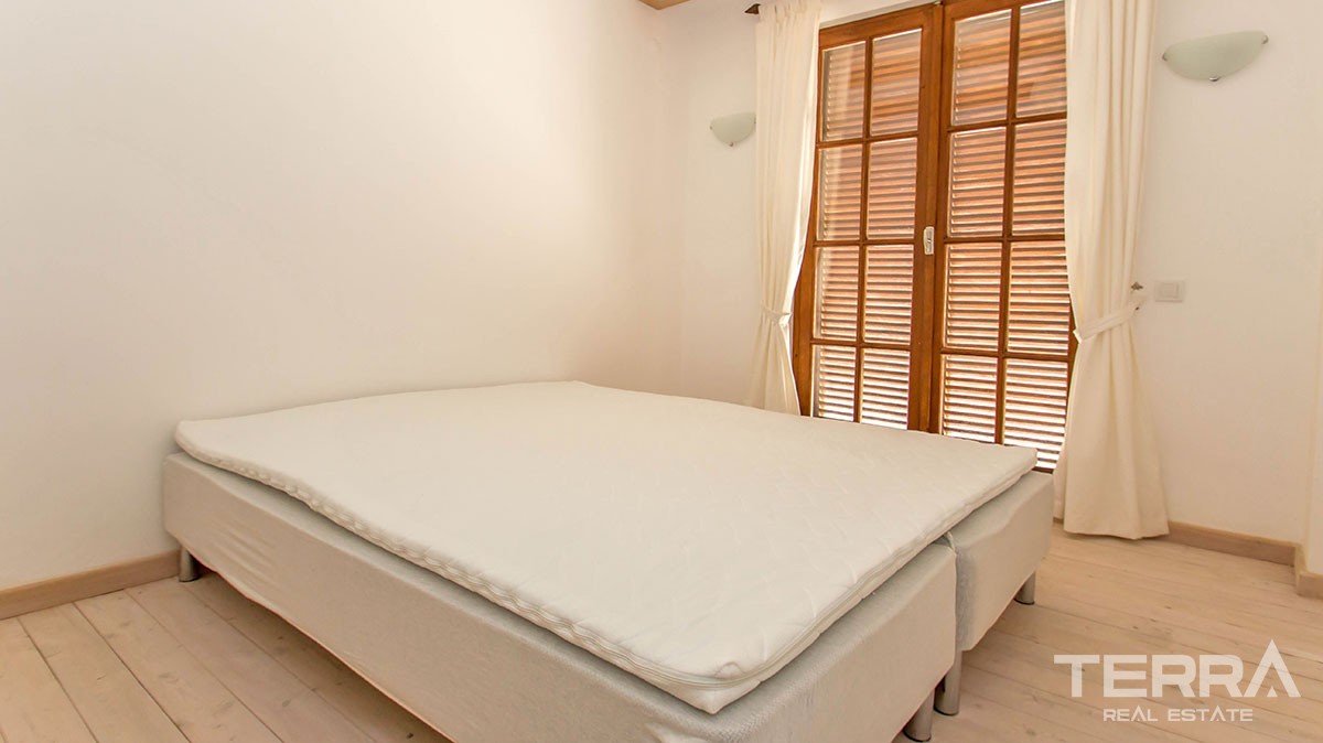 Exclusive detached villa for sale in Alanya with private swimming pool - 11705