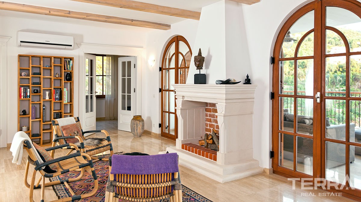 Luxury Detached Villa With Stunning Sea-View in Alanya Bektaş - 11737