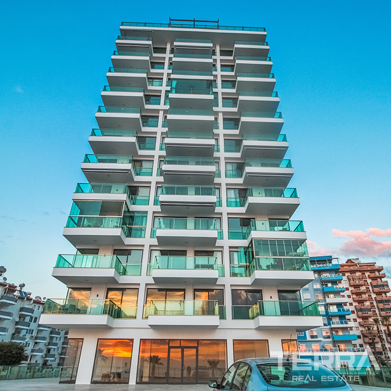 Sea Front New Apartments for Sale in Alanya Mahmutlar - 61006