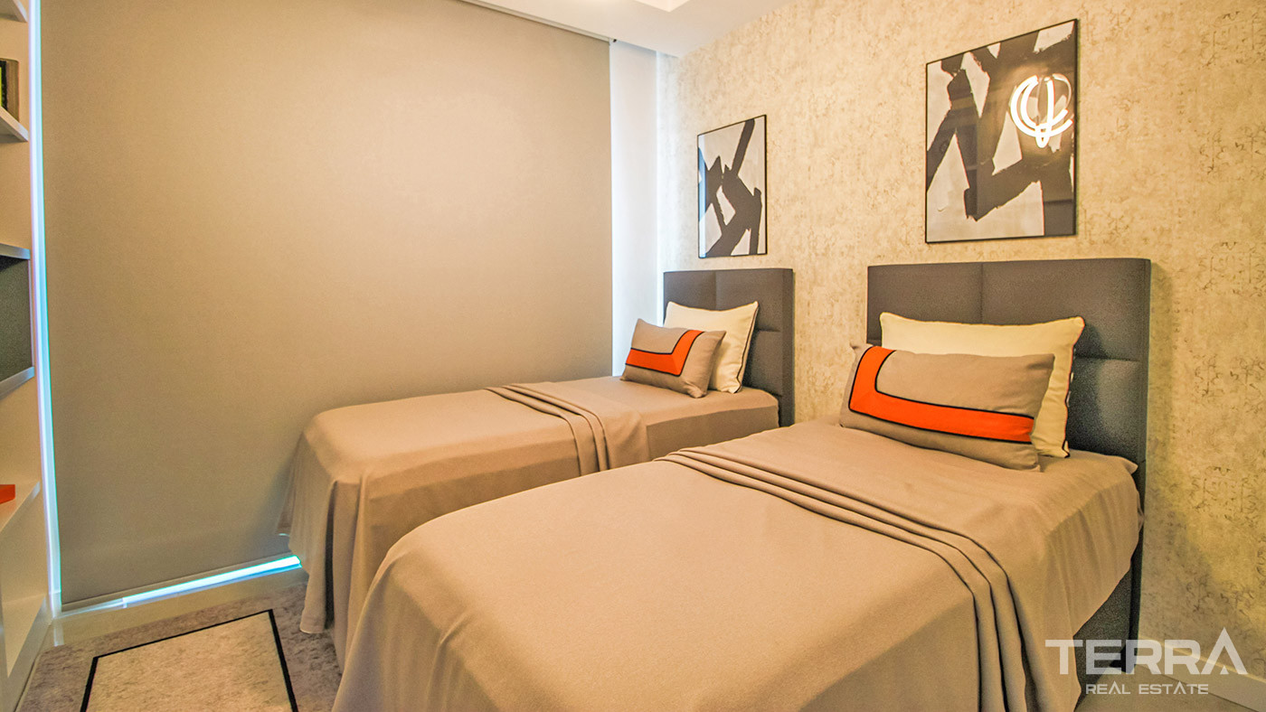 Sea Front New Apartments for Sale in Alanya Mahmutlar - 72402