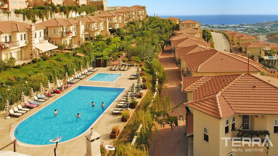 Bargain 1 bedroom apartment at Gold City Residence in Alanya Kargıcak