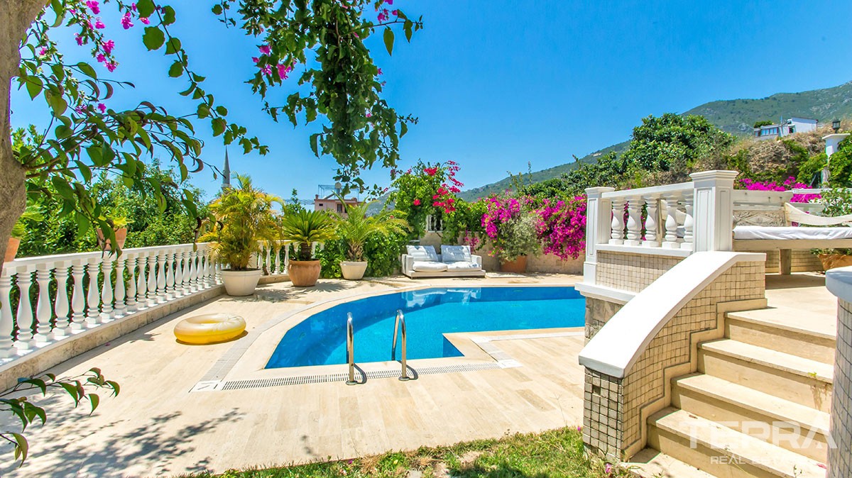 Magnifiques Villas avec Vue sur la Mer à Vendre à Alanya, Cikcilli - 13424