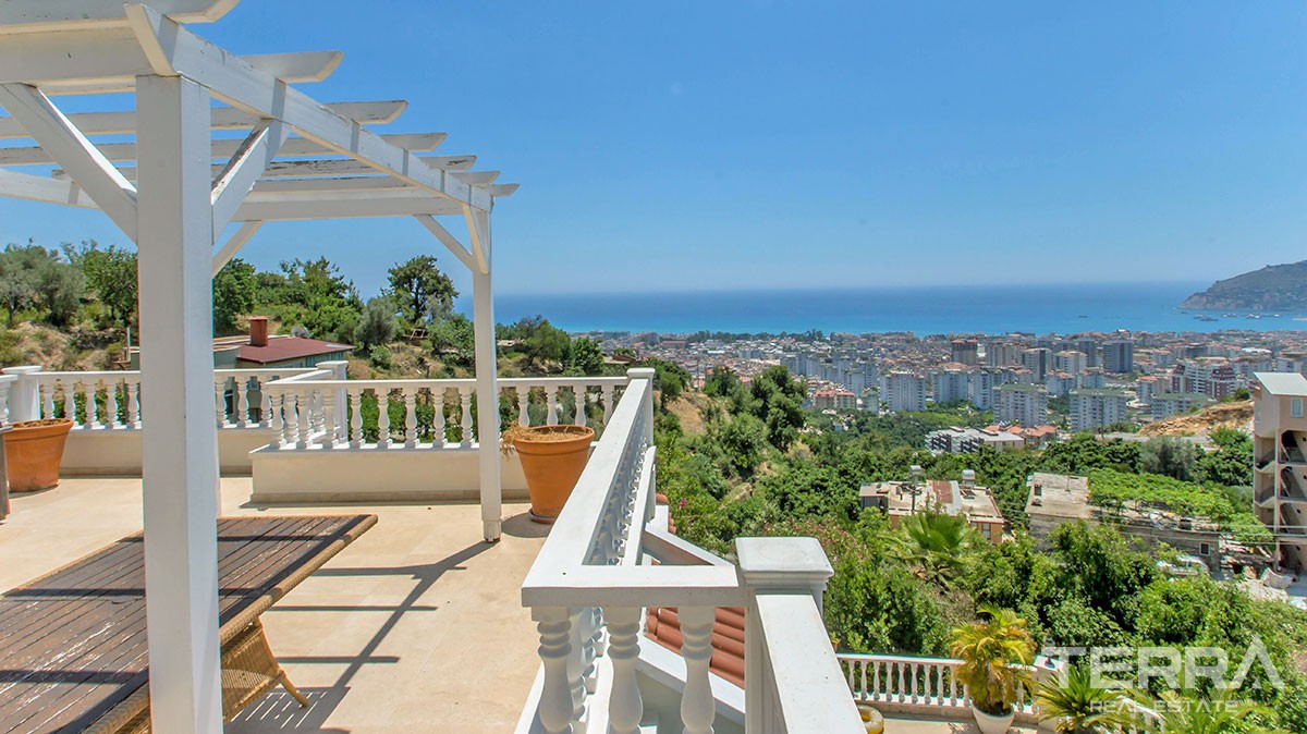Magnifiques Villas avec Vue sur la Mer à Vendre à Alanya, Cikcilli - 13441
