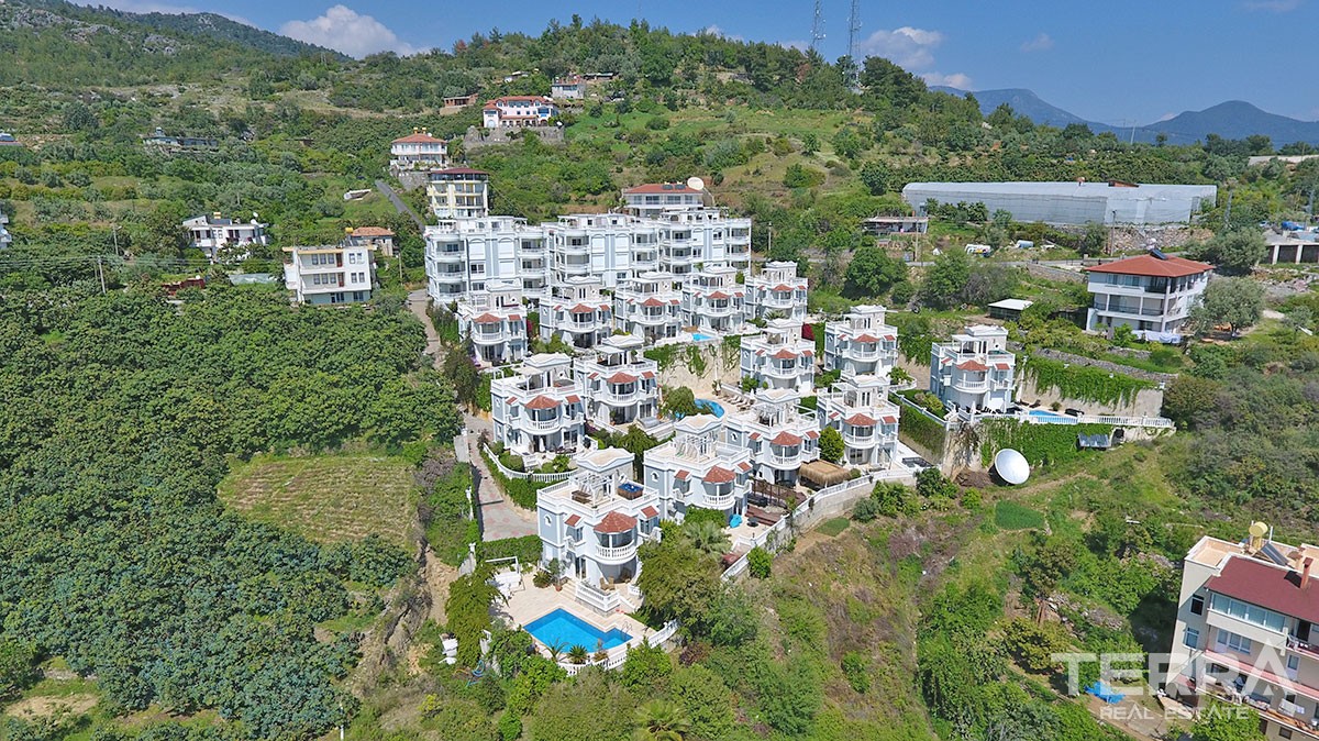 Magnifiques Villas avec Vue sur la Mer à Vendre à Alanya, Cikcilli - 13446