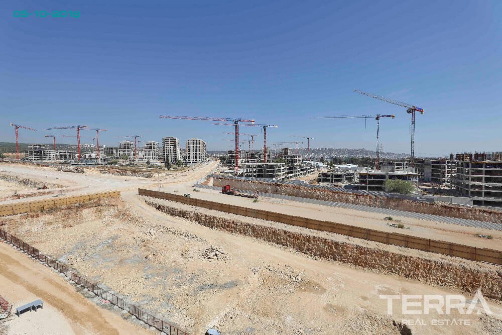 Antalya Apartments in an Impressive Mega Development in Antalya Kepez - 16476