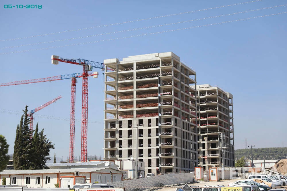 Antalya Apartments in an Impressive Mega Development in Antalya Kepez - 16482