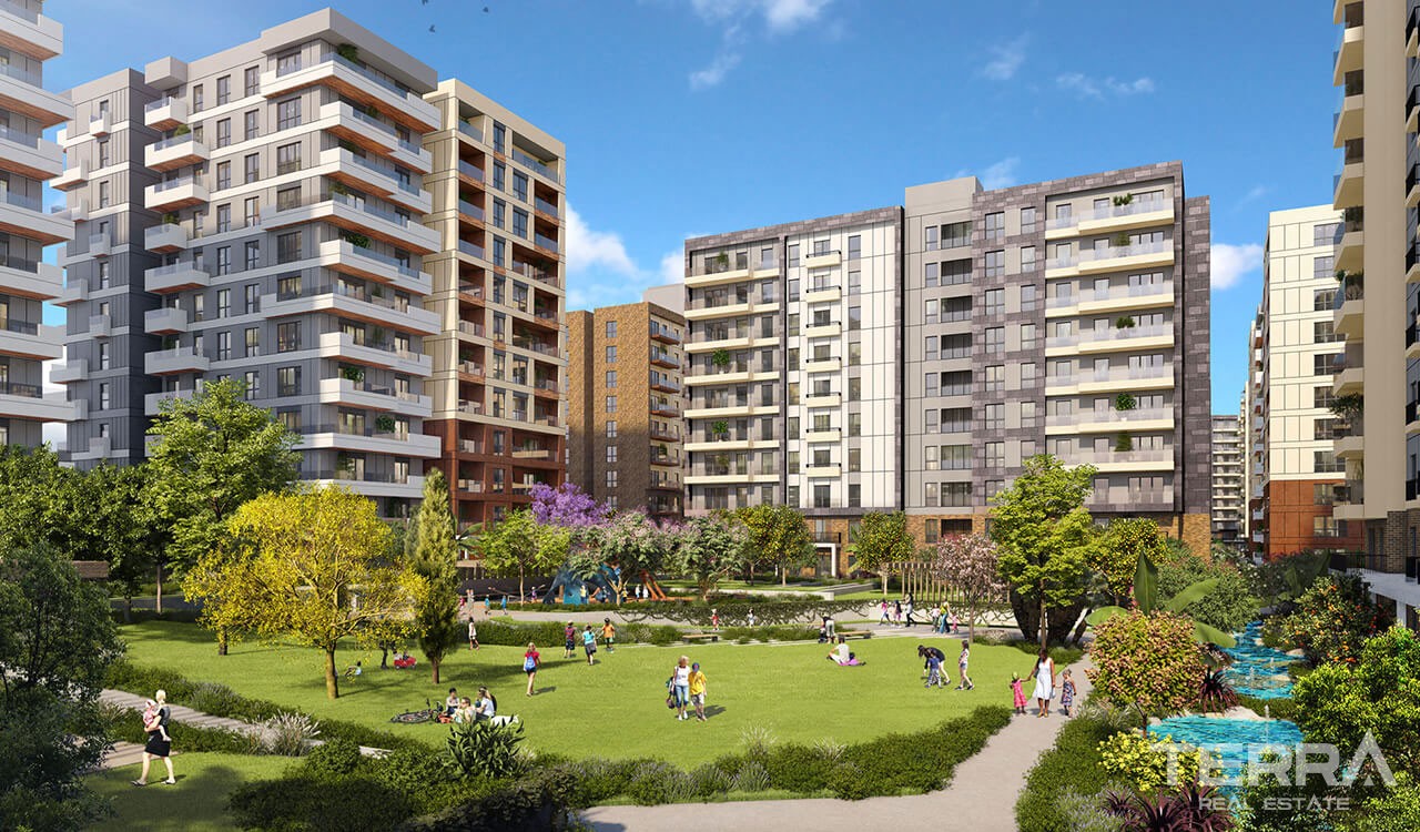 Antalya Apartments in an Impressive Mega Development in Antalya Kepez - 37389