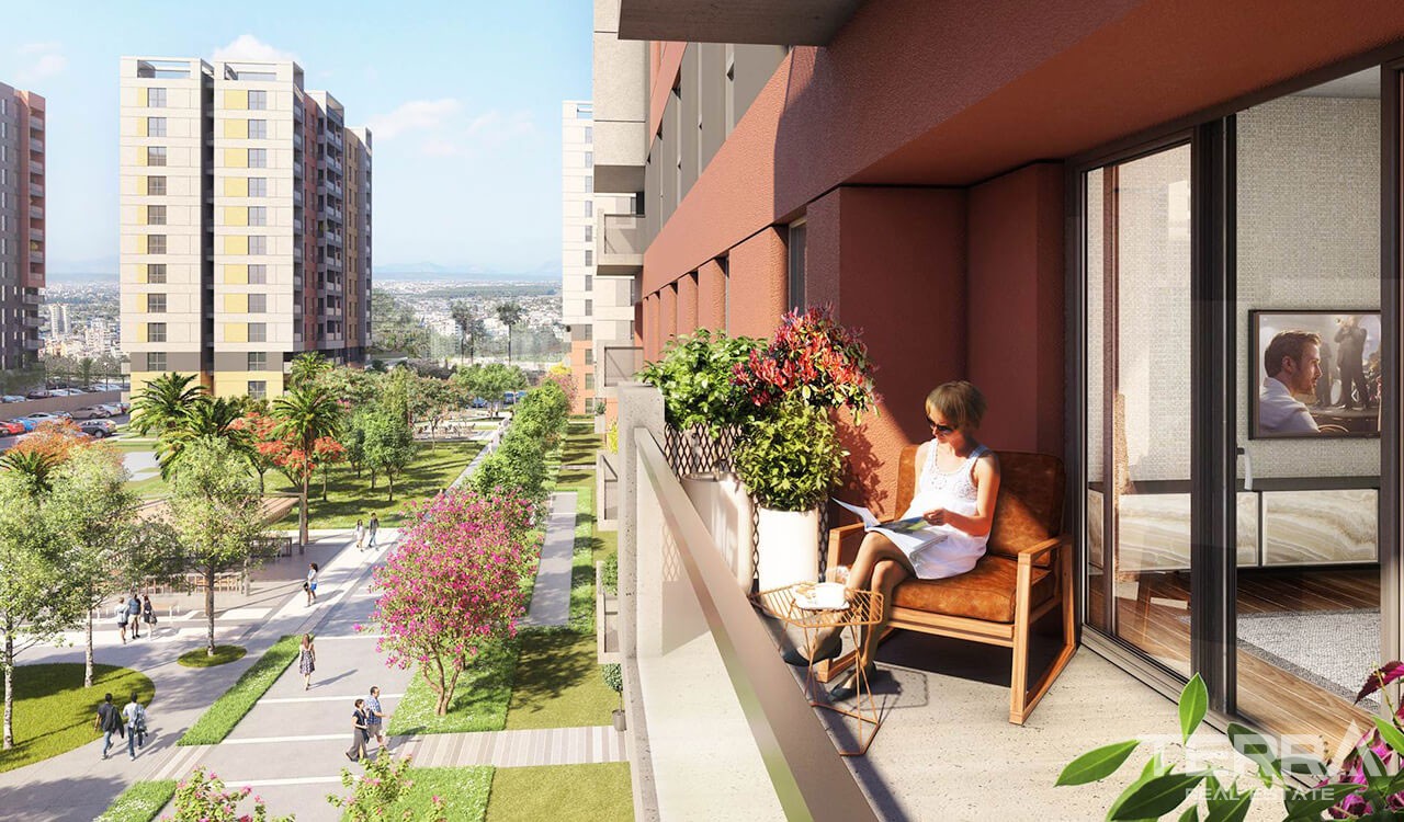 Antalya Apartments in an Impressive Mega Development in Antalya Kepez - 37409