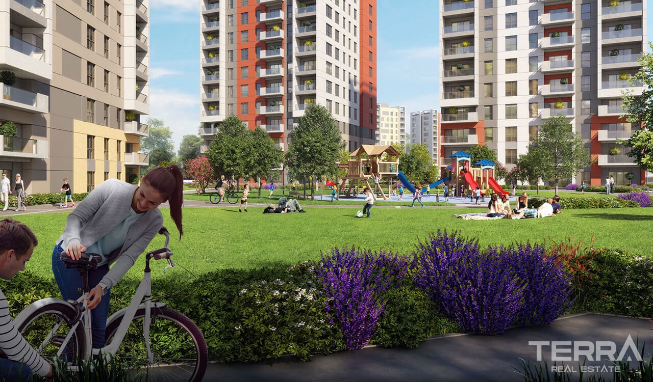 Antalya Apartments in an Impressive Mega Development in Antalya Kepez - 37417