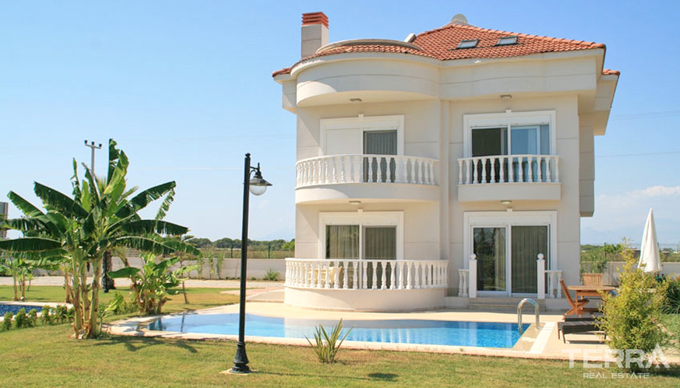 Belek'te Lüks Site İçinde Satılık Villalar - 16051